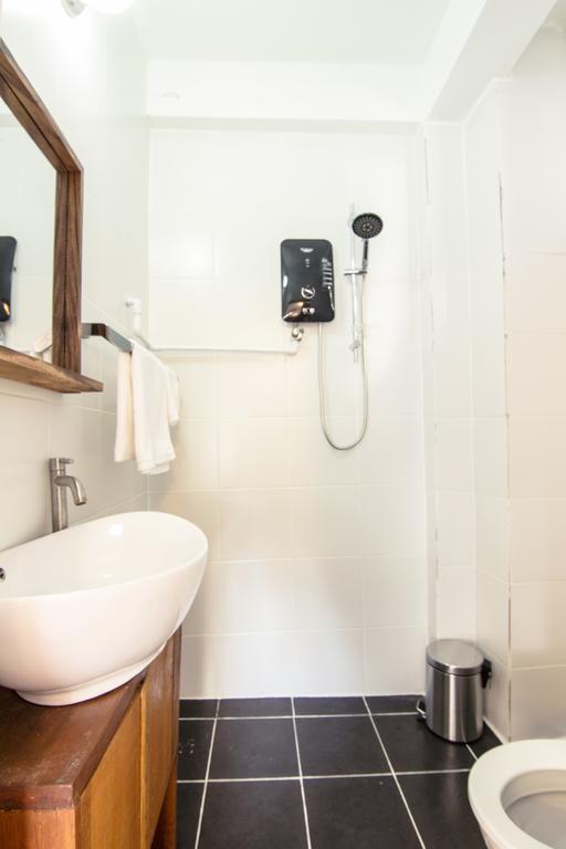 Hotel Yk Art House Phnom Penh Zimmer foto
